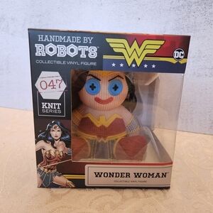 New RETIRED Handmade by Robots, DC Wonder Woman Vinyl Figure,  Knit Series #047